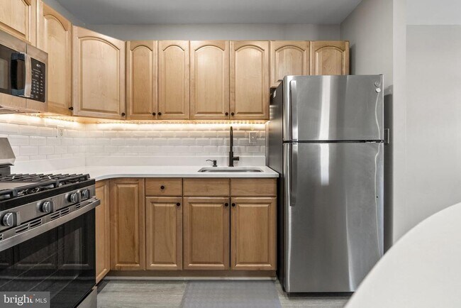 Building Photo - 191 William Penn Dr