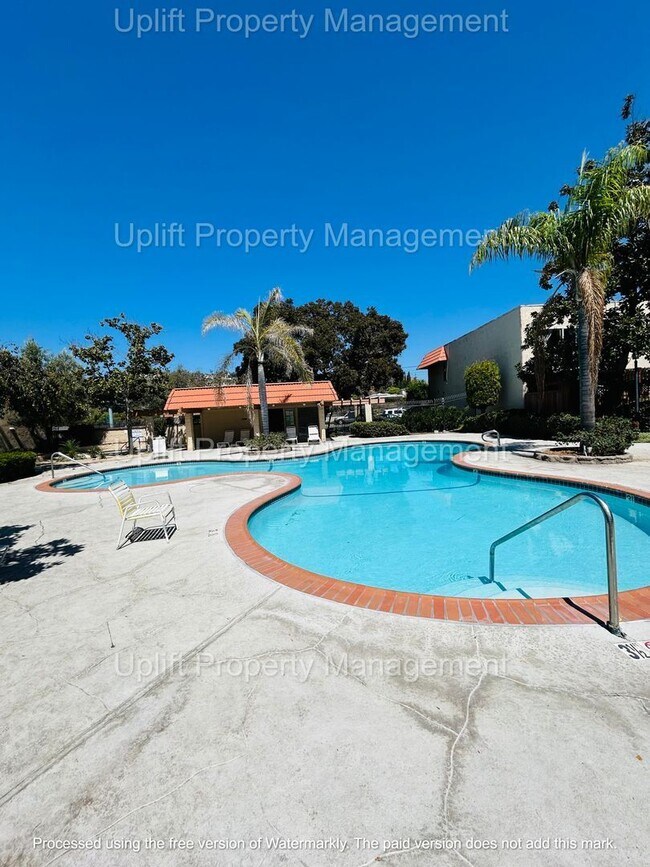 Building Photo - 6811 Alvarado Rd