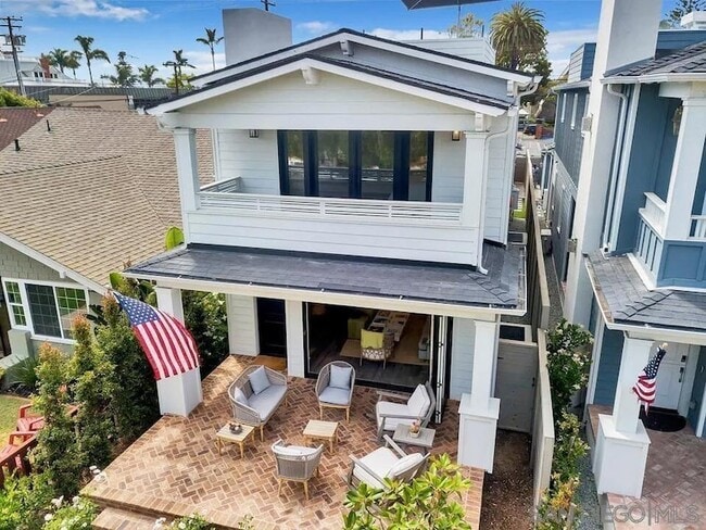 Building Photo - 914 B Ave