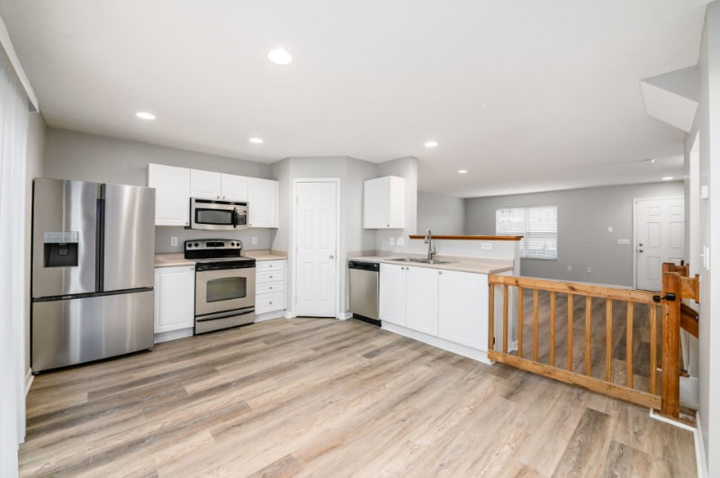 Building Photo - 6409 Nottinghill Trail Dr