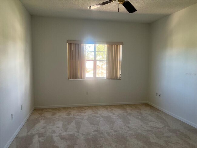 Building Photo - 9528 Knightsbridge Cir