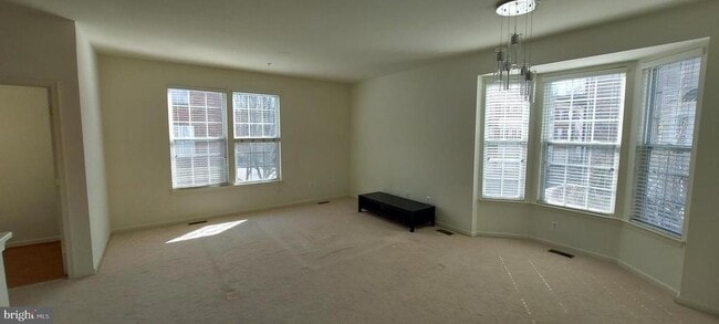 Building Photo - 7112 Silverleaf Oak Rd