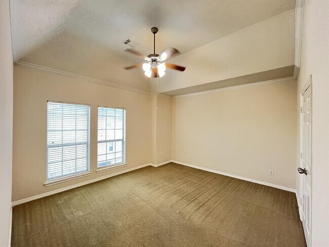 Building Photo - 7814 Stoneyway Dr