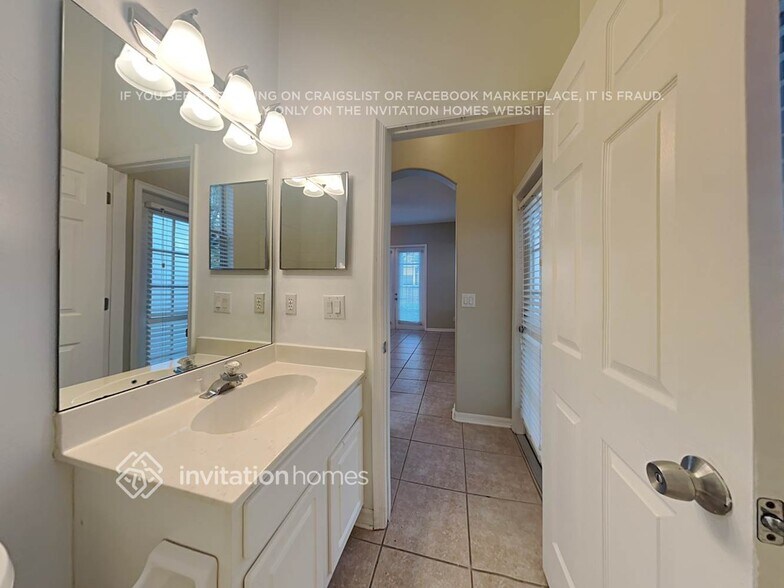 Building Photo - 2151 Wintermere Pointe Dr