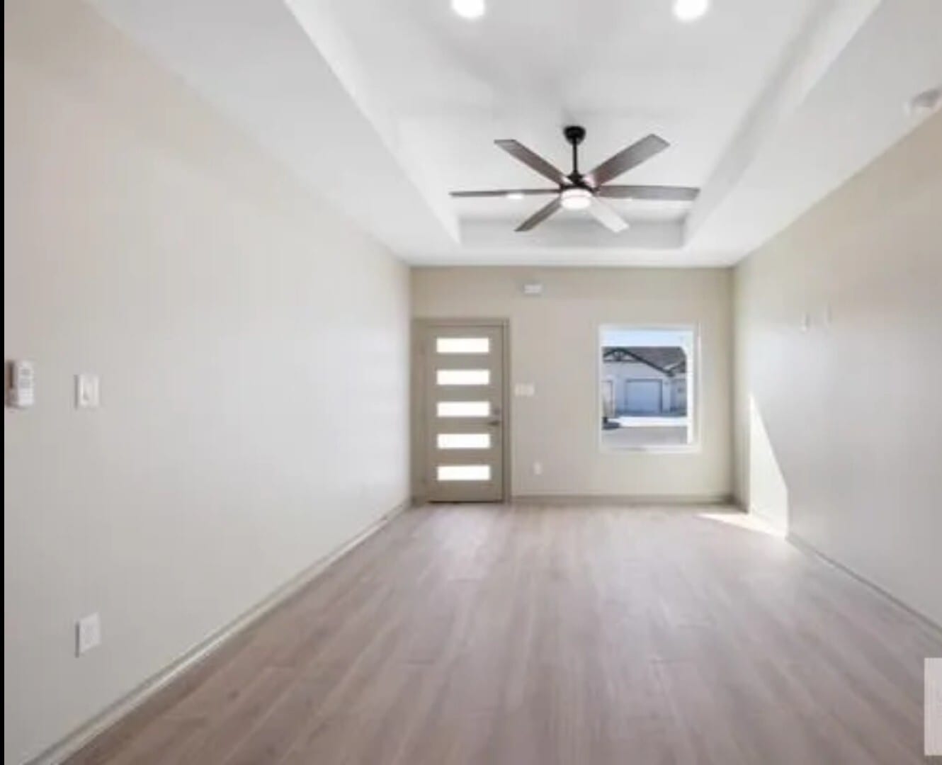 Building Photo - 1004 Gabriela St