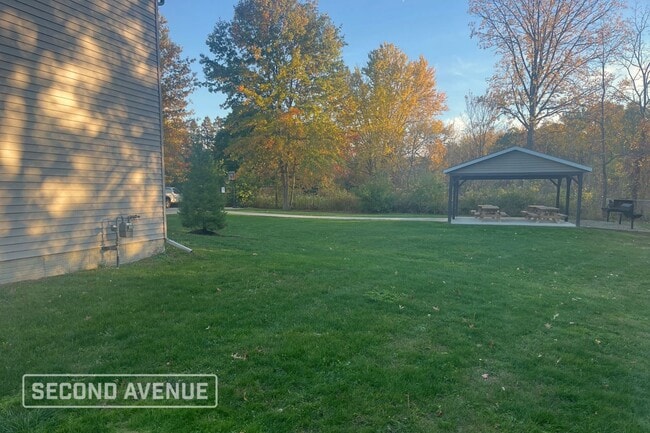 Building Photo - 440 Station 44 Pl