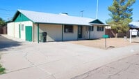 Building Photo - 720 E Brenda Dr