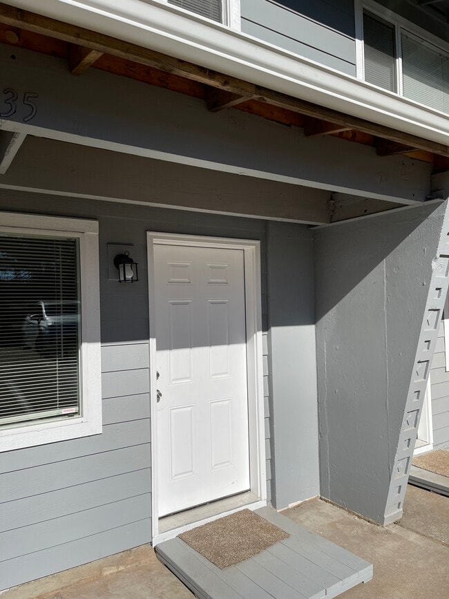 New paint outside - 1805 NE Hillaire Ct