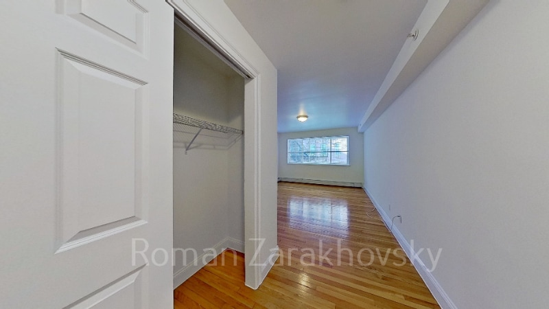 Building Photo - 8 Griggs St