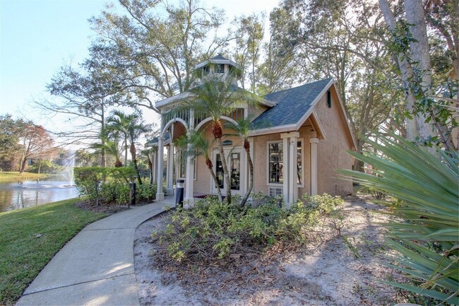 Building Photo - 7667 N Wickham Rd