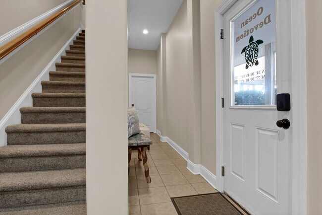 Building Photo - 306 Sea Star Cir