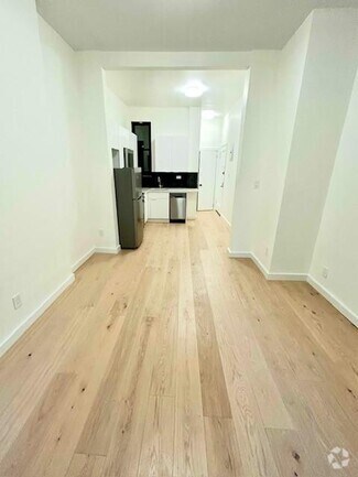 Building Photo - 0 bedroom in NEW YORK NY 10128