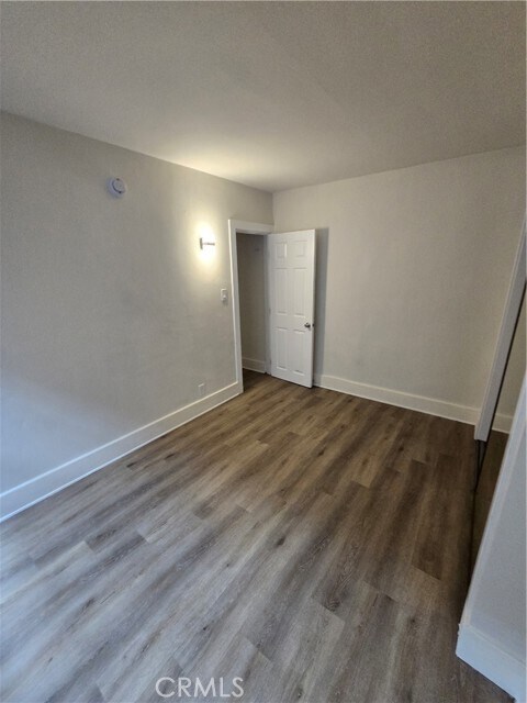 Building Photo - 532 S St Louis St