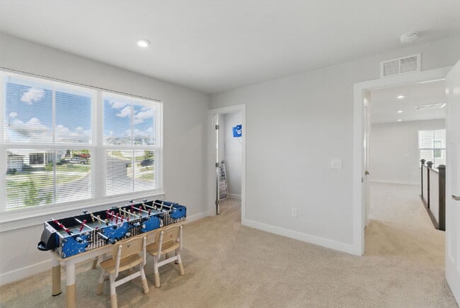 Building Photo - Luxury 5-Bed, 4-Bath Greenville Home in Amenity-Packed Riverstone!