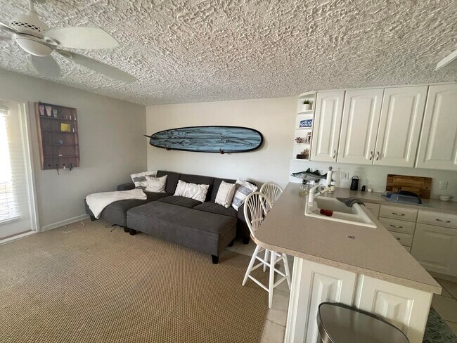 Building Photo - 5060 N Ocean Dr