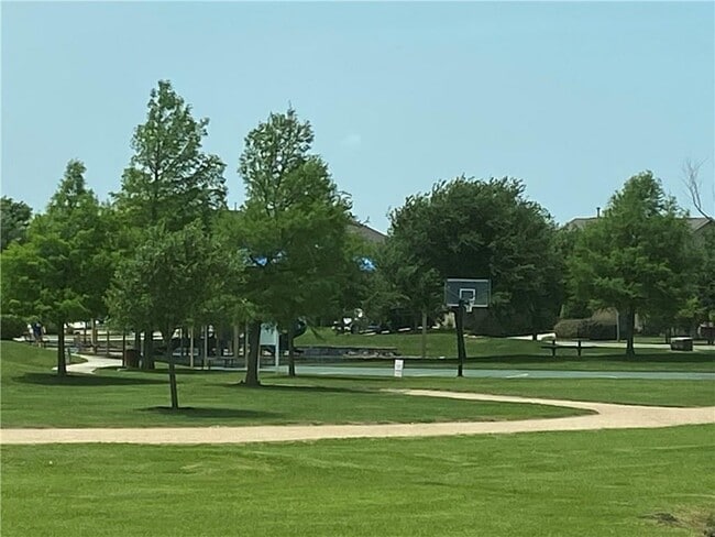 Building Photo - 21320 Hines Ln