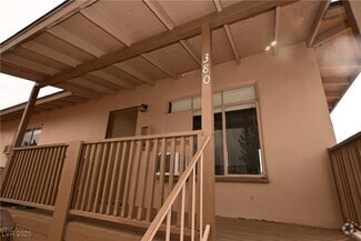 Building Photo - 380 N 13th St