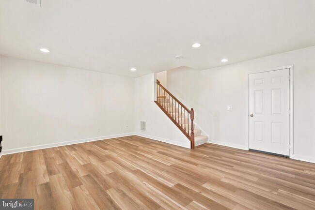 Building Photo - 42615 Beckett Terrace