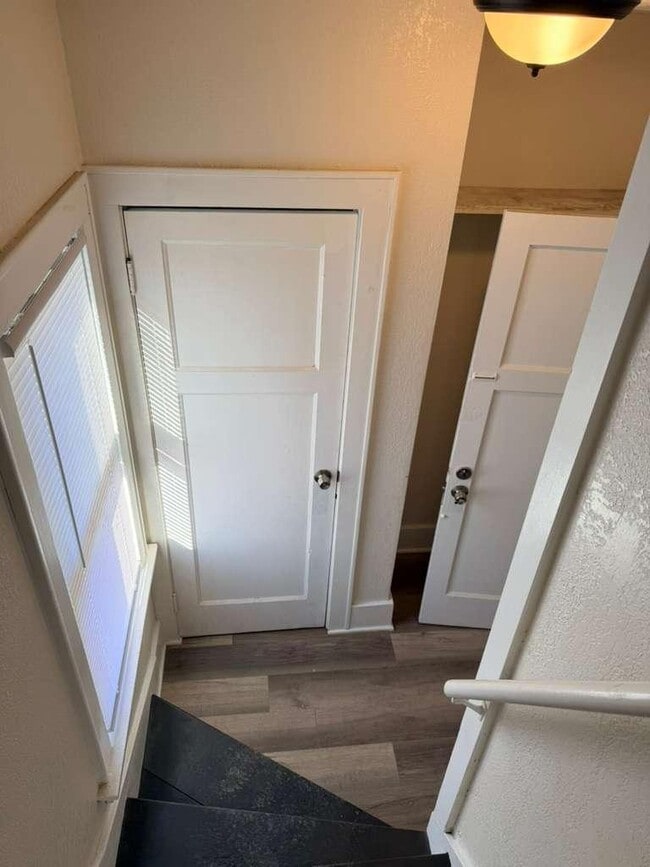 Building Photo - 2213 N 57th St