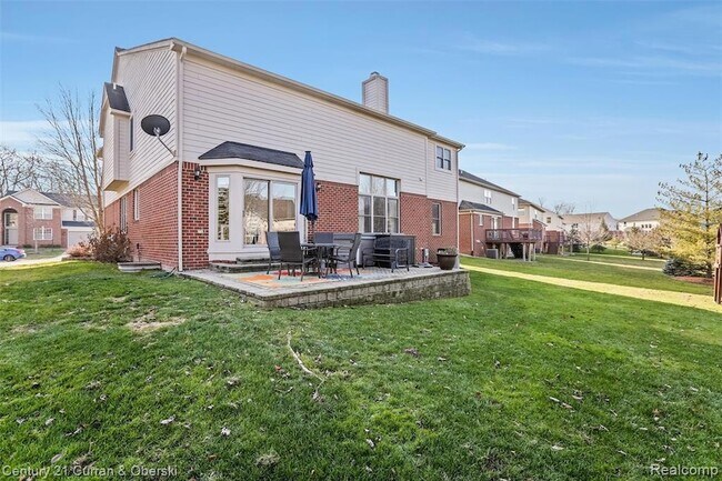 Building Photo - 41656 Steinbeck Glen