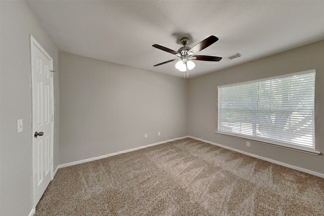 Building Photo - 22923 Rainbow Bend Ln
