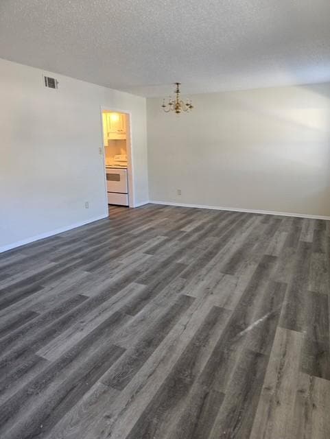 Building Photo - 595 W 54th St