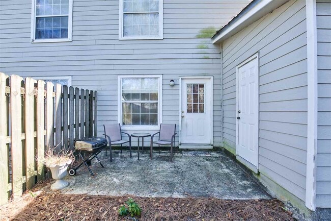 Building Photo - 2506 Golden Park Ln