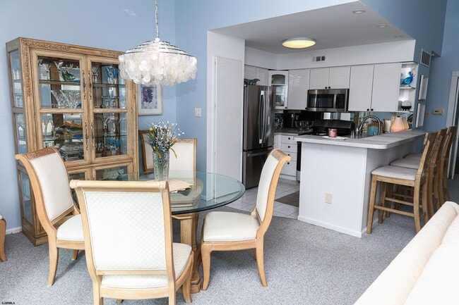 Building Photo - 12 Gull Cove