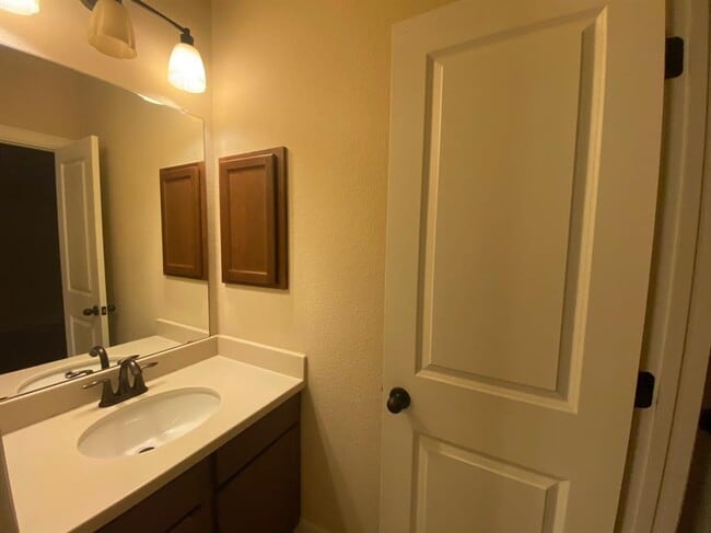 Building Photo - 1109 Williams Way