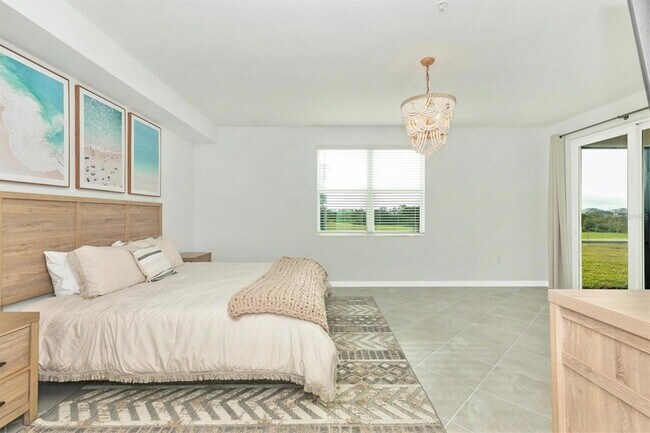 Building Photo - 12625 Radiance Ct
