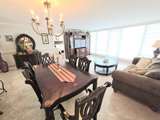 Building Photo - 4020 Galt Ocean Dr