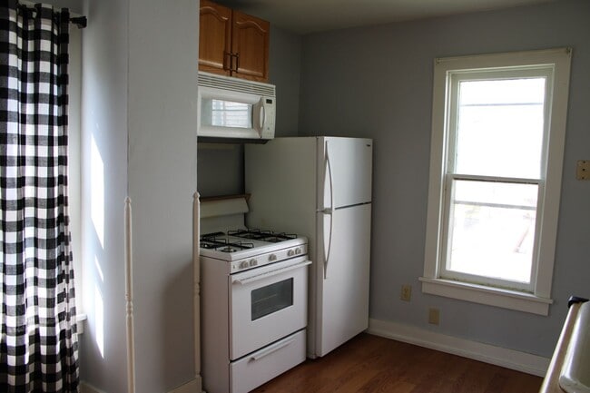Building Photo - 109 Lumber St