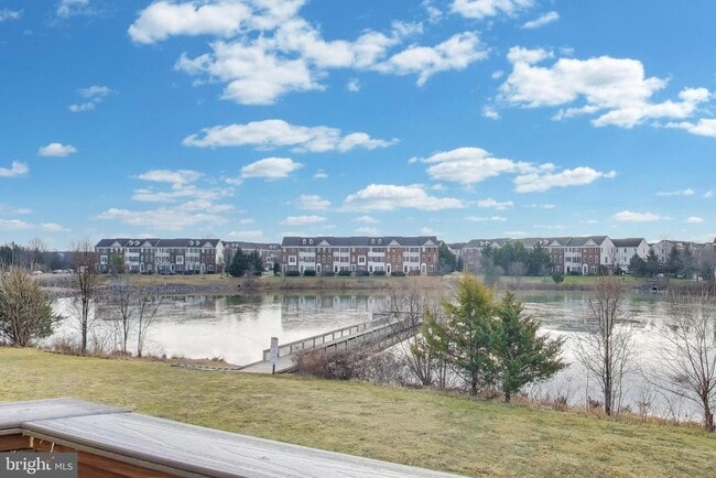 Building Photo - 42759 Locklear Terrace