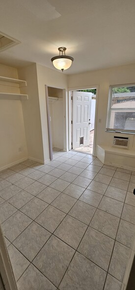 Building Photo - 1855 Sherman St