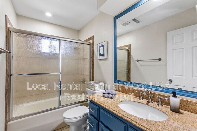 Building Photo - 1720 N Doral Way