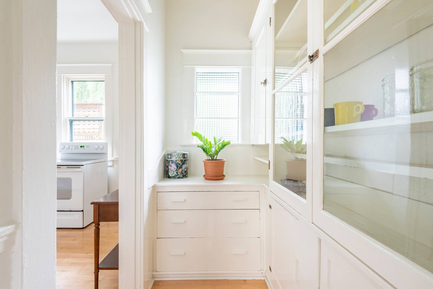 Building Photo - 1320 SE 28th Ave