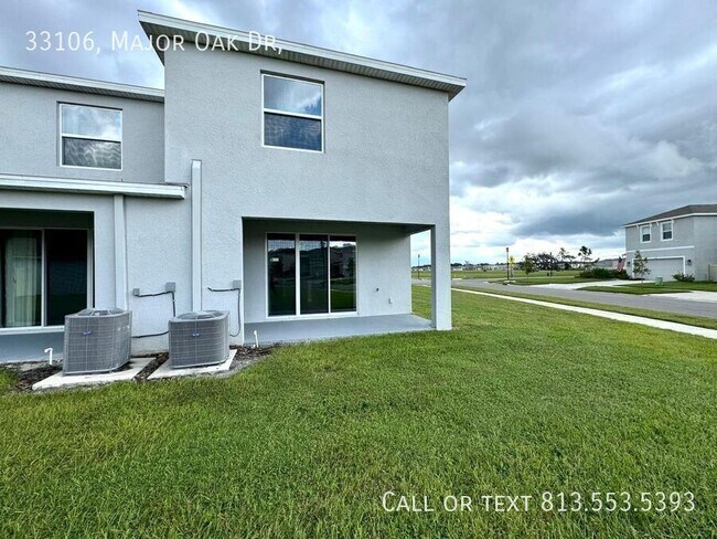 Building Photo - 33106 Major Oak Dr