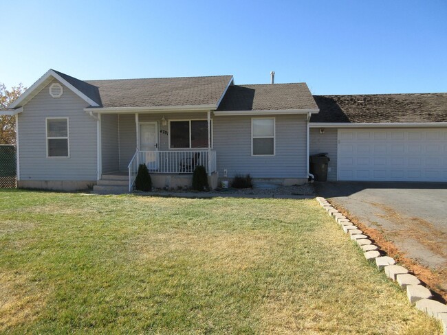 Building Photo - Single Family Home in Enoch