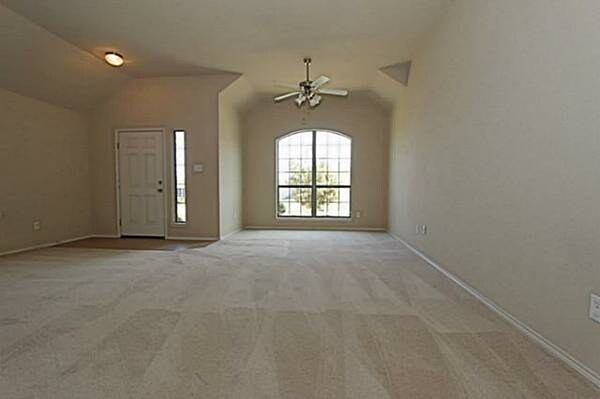 Building Photo - 508 Highmoor Ct