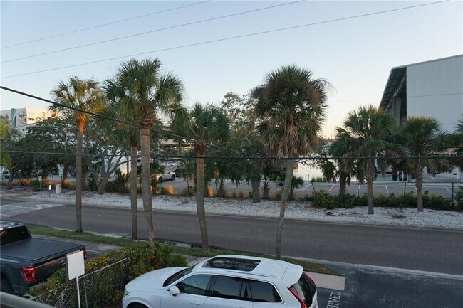 Building Photo - 3753 46th Ave S