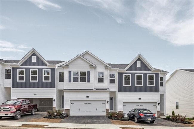 Primary Photo - 126 Scotland Ln