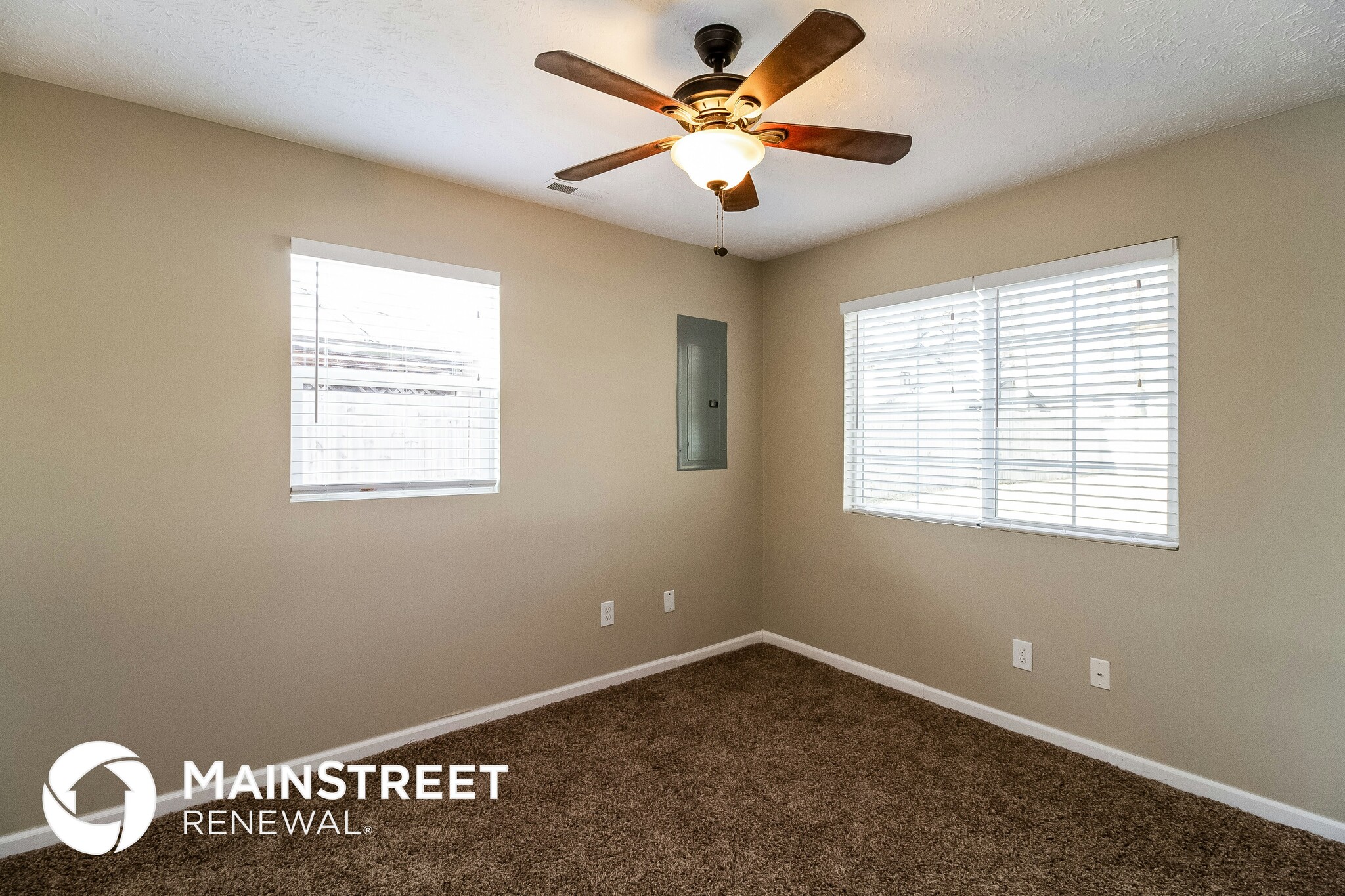 Building Photo - 5080 Dimson Dr N