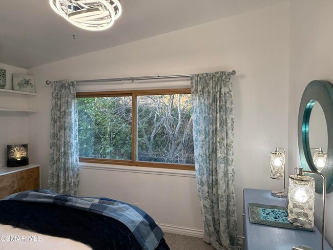 Building Photo - 379 S Greenway Ave