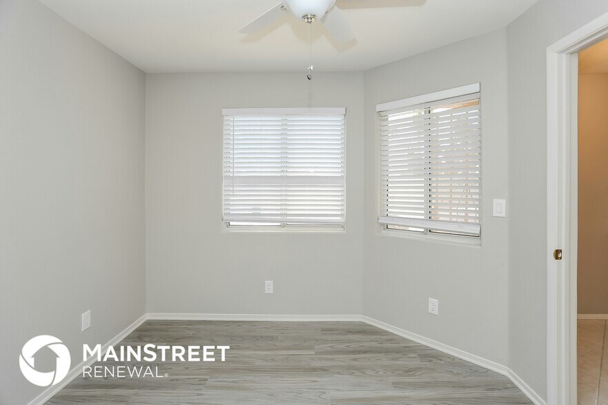 Building Photo - 6716 Rancho Santa Fe Dr