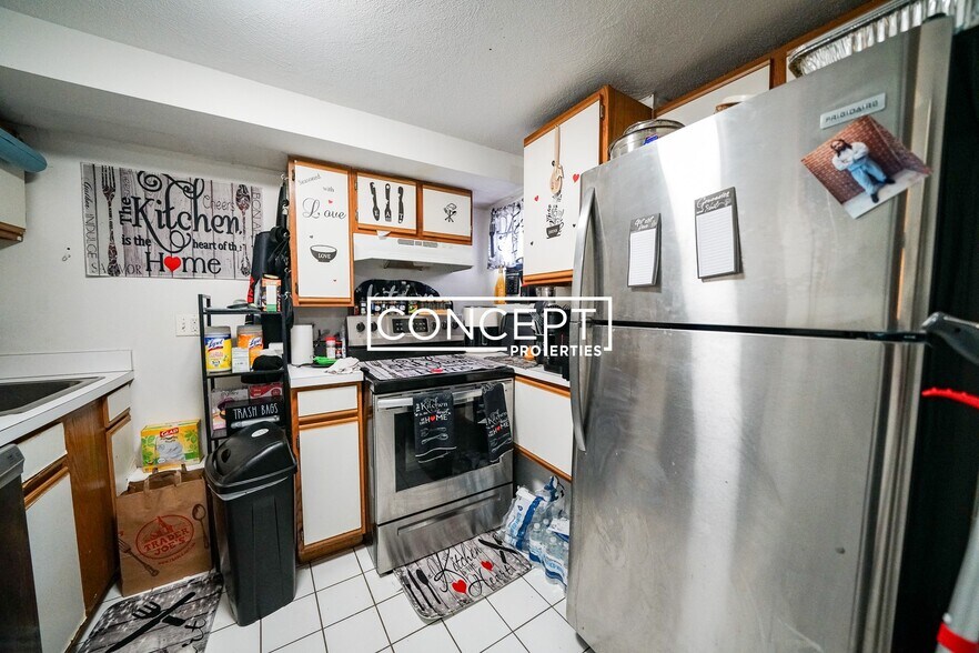 Building Photo - 24 St Cyprians Pl