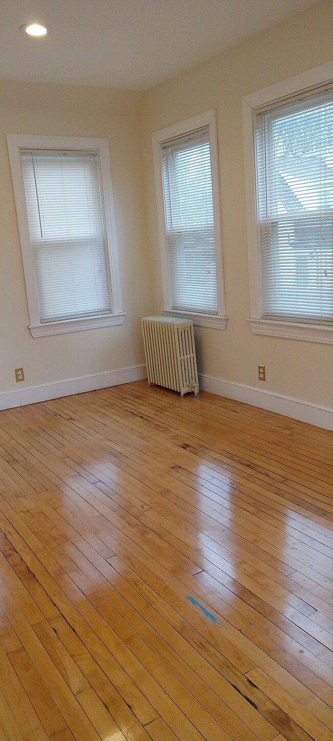 Sunroom/Living Room - 351 Essex St