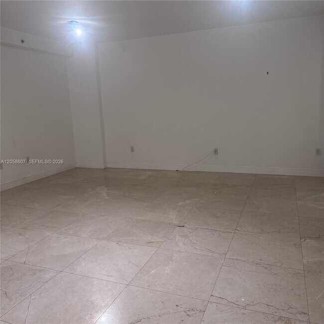 Building Photo - 1830 Radius Dr