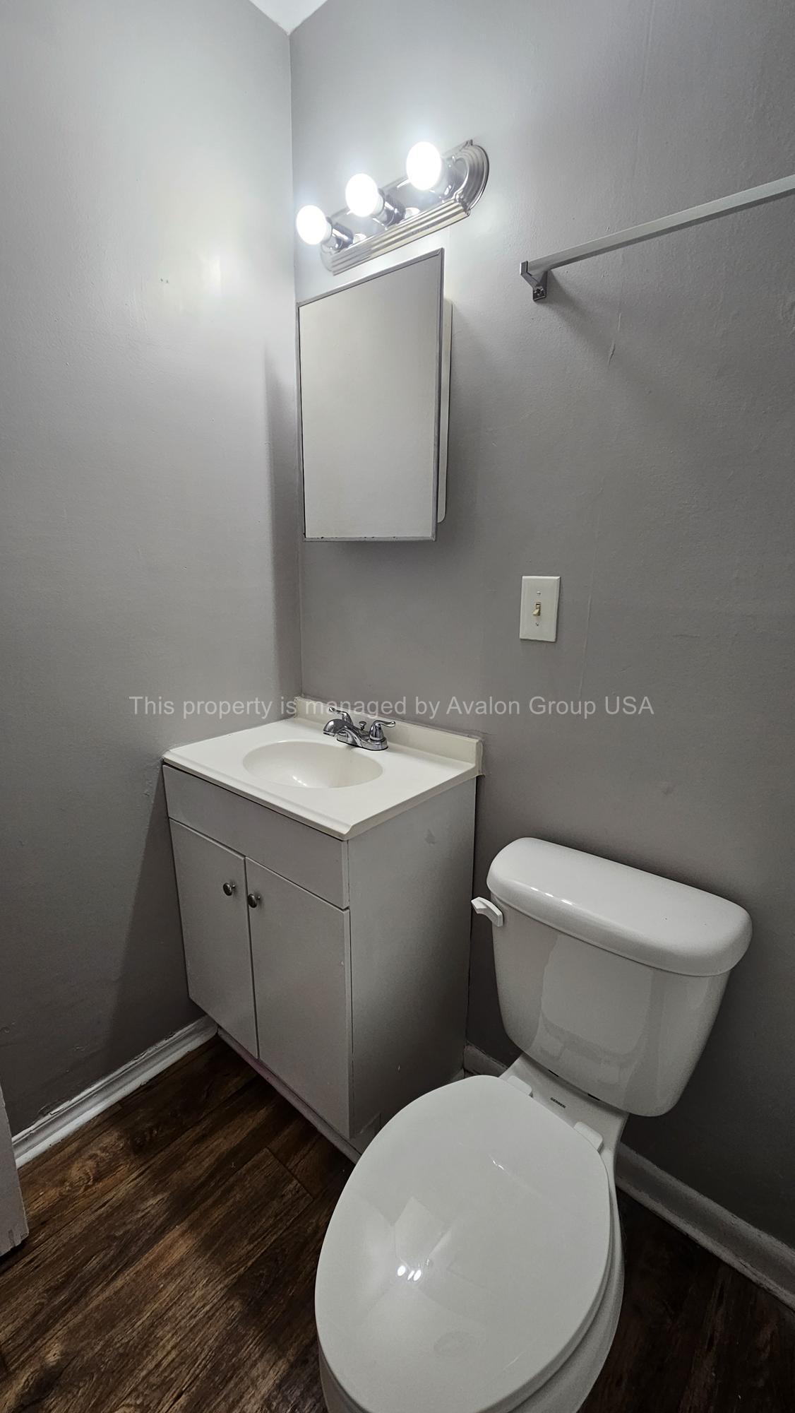 Building Photo - 9504 Evesham Rd