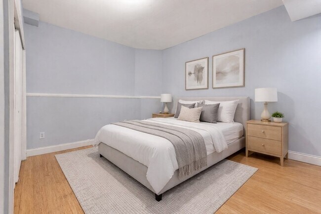 Building Photo - 35 Bay State Rd