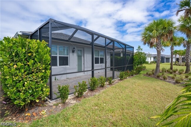 Building Photo - 42186 Edgewater Dr
